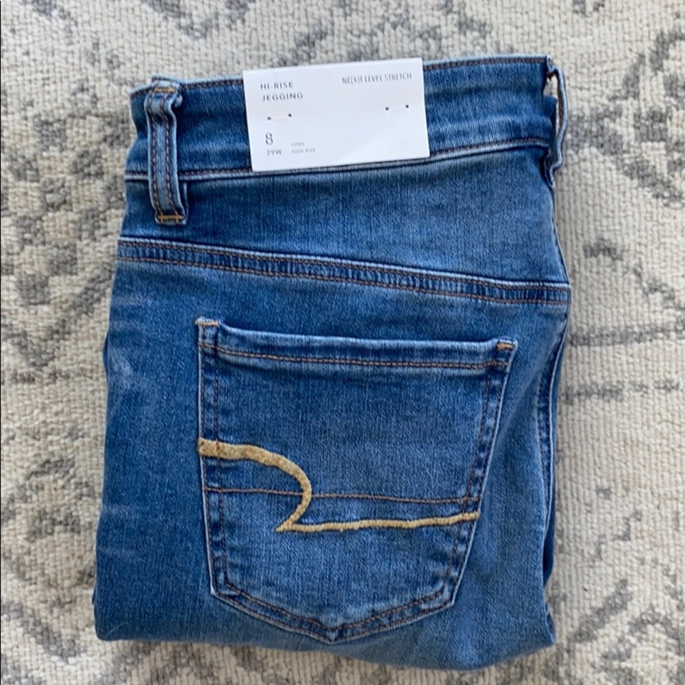 NWT American Eagle Hi-Rise Jegging - Size 8 Long